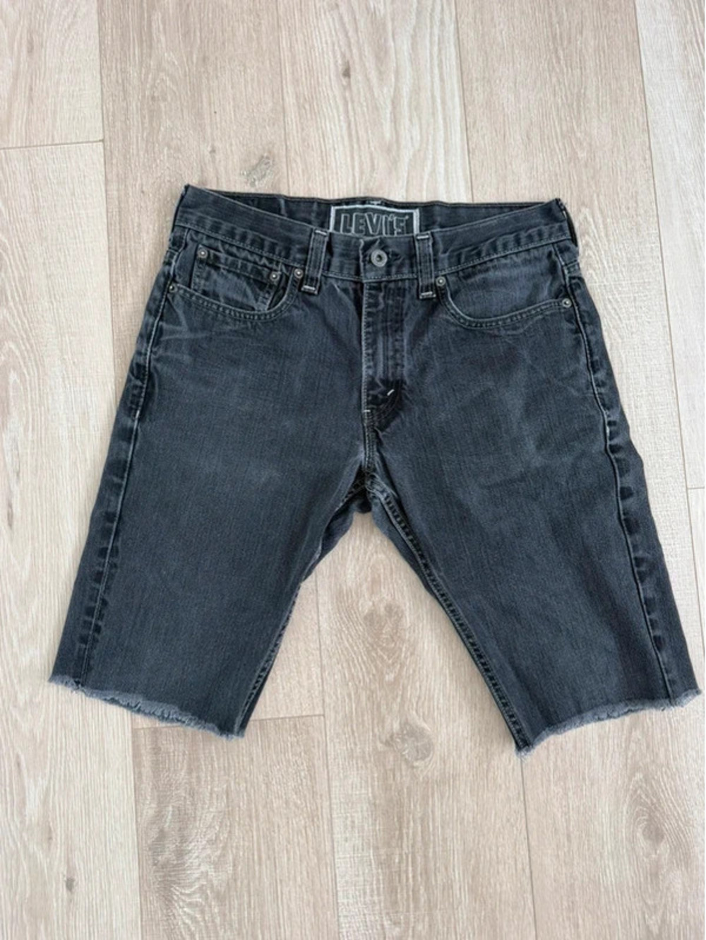 Levi's 511 denim shorts / Cutoff Jeans